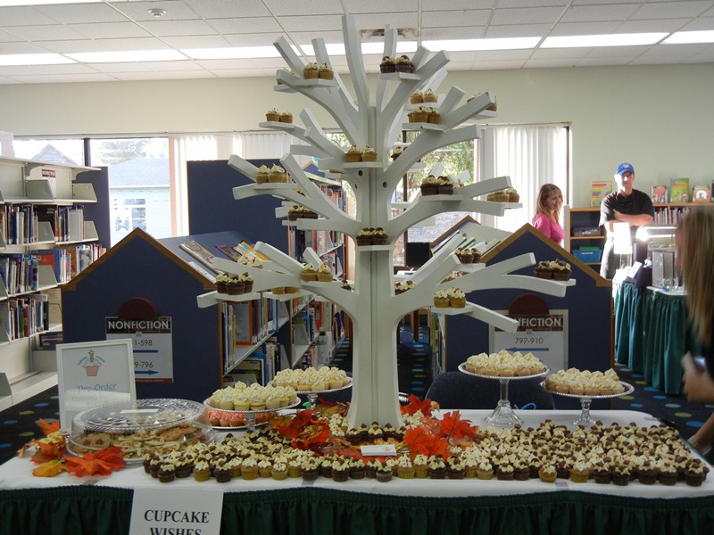 The cupcake tree was amazing!