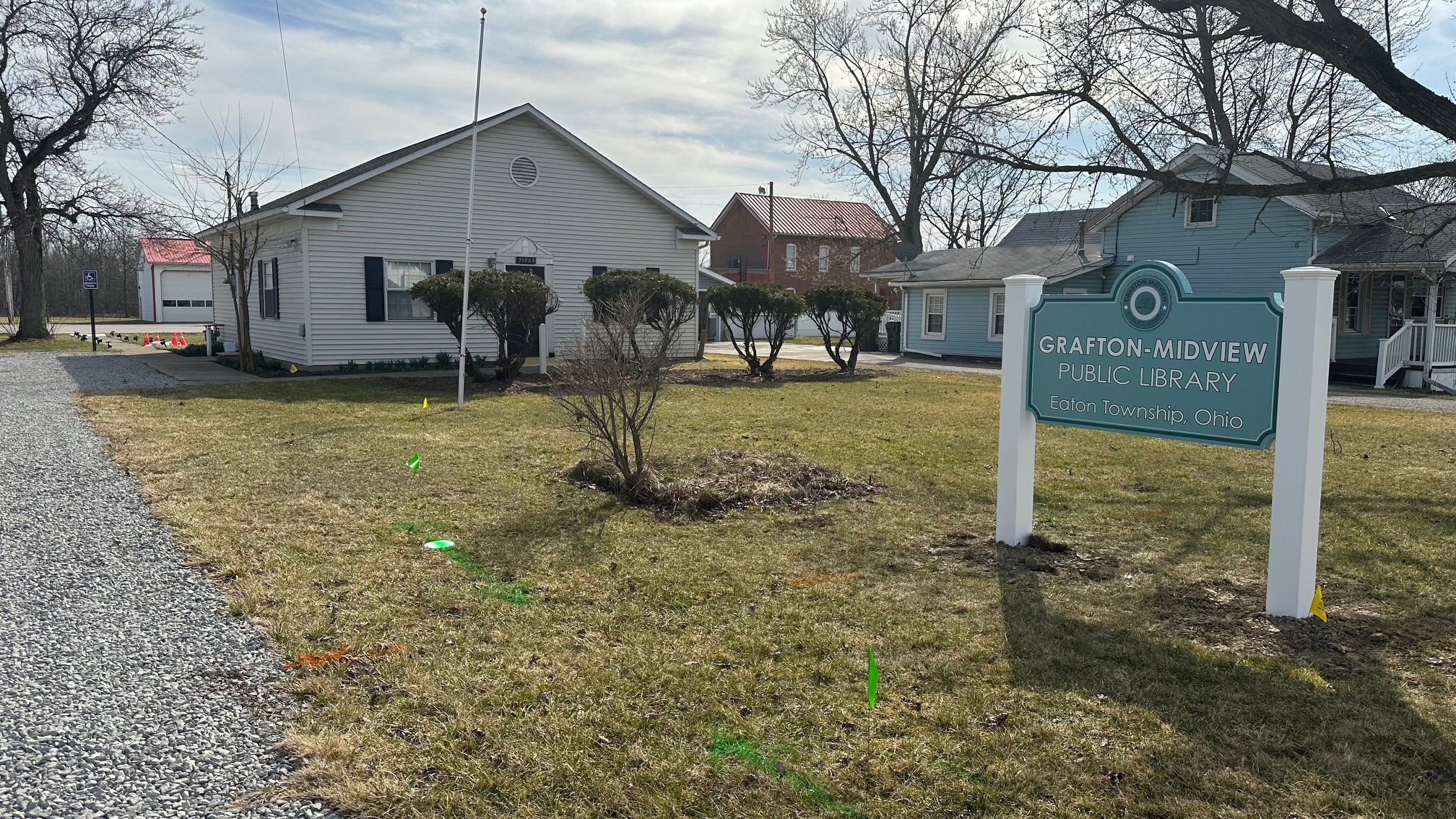 The outside of the new branch in Eaton Township